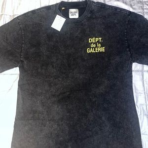 Gallery Dept Brand New with tags black Tee size XL